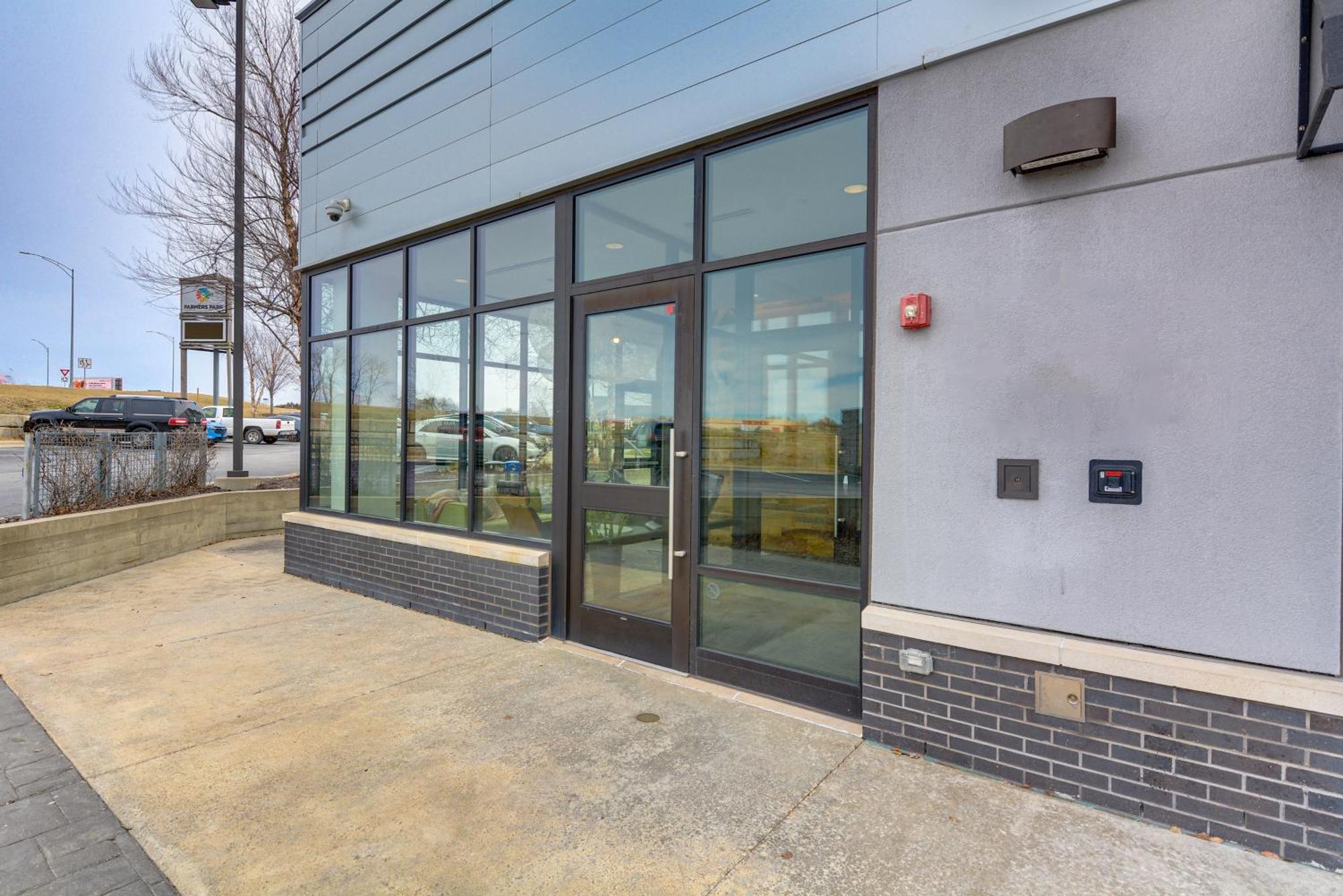 Modern Springfield Apartment About 7 Mi To Downtown! Exterior photo