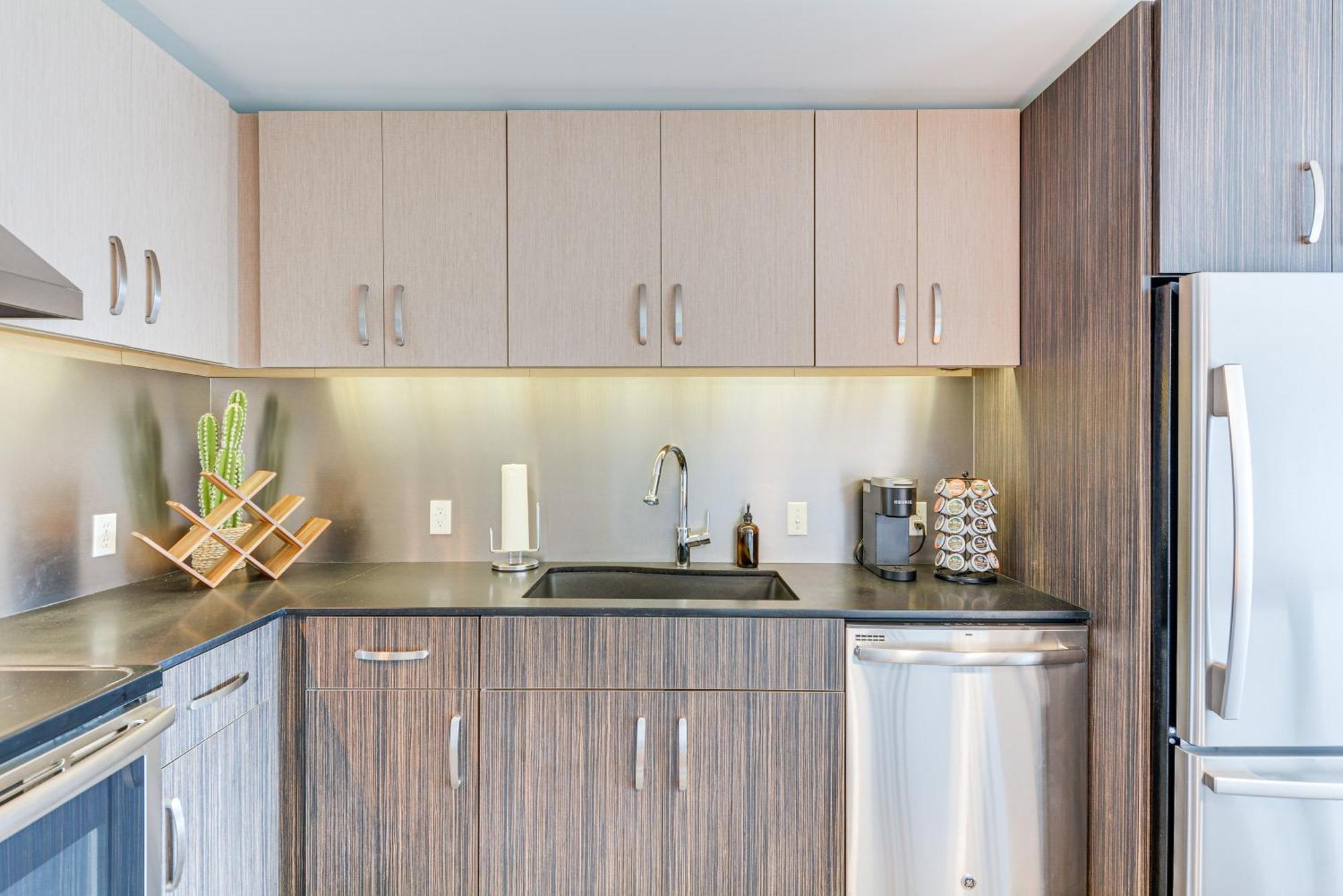 Modern Springfield Apartment About 7 Mi To Downtown! Exterior photo